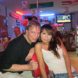 2014-08-01  Smurf Bar