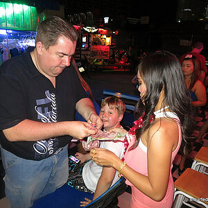 2014-08-01  Smurf Bar