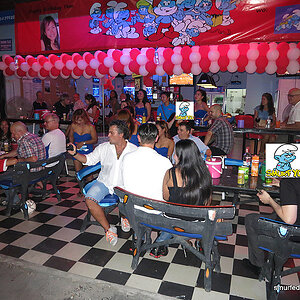 2014-08-01  Smurf Bar