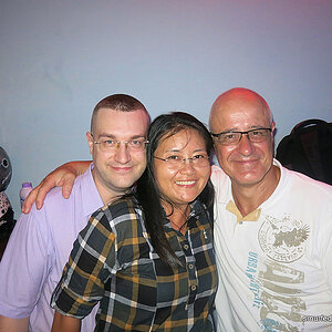 2014-08-01  Smurf Bar