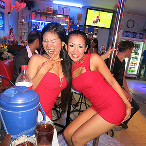 2014-08-01  Smurf Bar