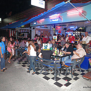 2014-08-01  Smurf Bar