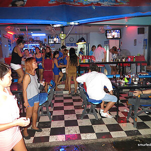 2014-08-01  Smurf Bar