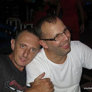 2014-08-03  Smurf Bar