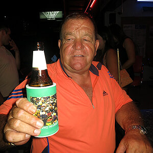 2014-08-03  Smurf Bar