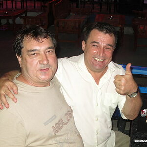 2014-08-04  Smurf Bar