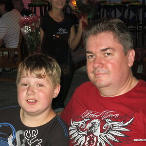 2014-08-04  Smurf Bar