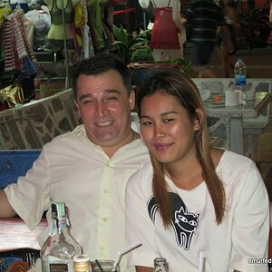 2014-08-04  Smurf Bar