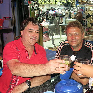 2014-08-09  Smurf Bar