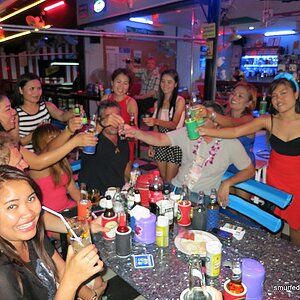2014-08-10  Smurf Bar