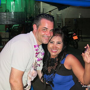 2014-08-10  Smurf Bar