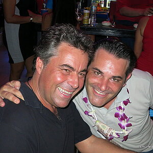 2014-08-10  Smurf Bar