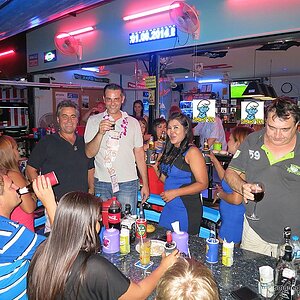 2014-08-10  Smurf Bar