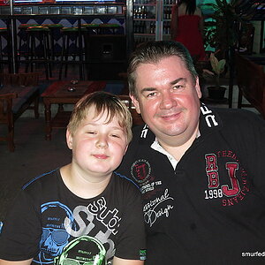 2014-08-10  Smurf Bar