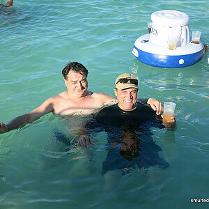 2014-08-11  Smurf Bar