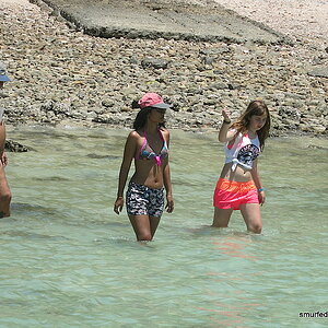 2014-08-11  Smurf Bar