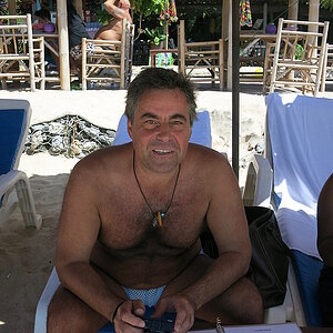 2014-08-11  Smurf Bar