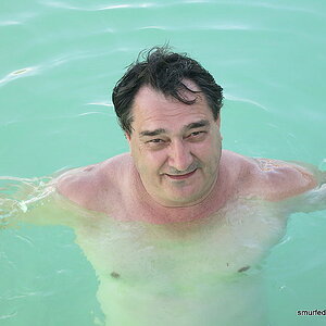 2014-08-11  Smurf Bar