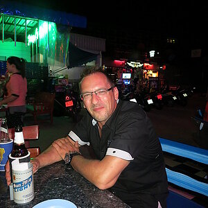 2014-08-12  Smurf Bar