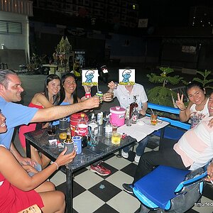 2014-08-12  Smurf Bar