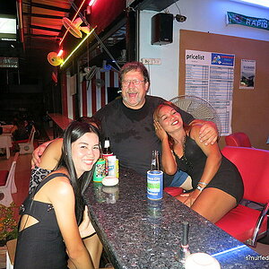 2014-08-14  Smurf Bar