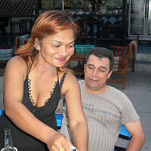 2014-08-14  Smurf Bar