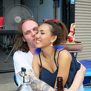 2014-08-14  Smurf Bar