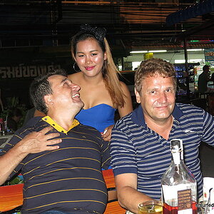 2014-08-15  Smurf Bar