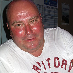 2014-08-15  Smurf Bar