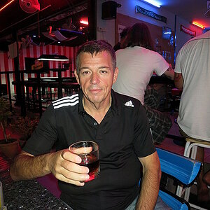 2014-08-16  Smurf Bar