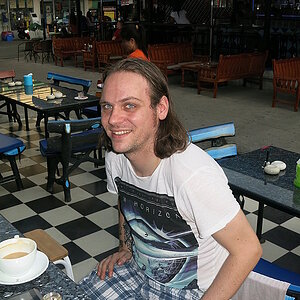 2014-08-17  Smurf Bar