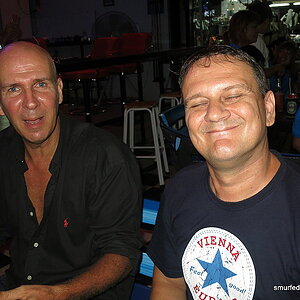 2014-08-18  Smurf Bar