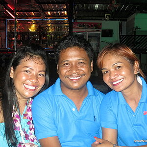 2014-08-18  Smurf Bar