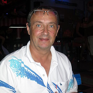 2014-08-20  Smurf Bar