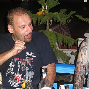 2014-08-20  Smurf Bar