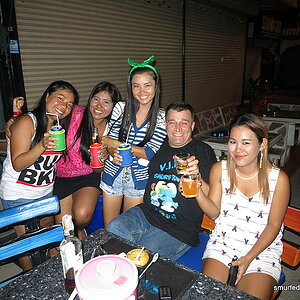 2014-08-22 Smurf Bar