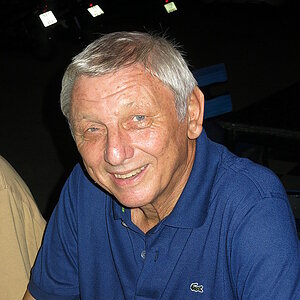 2014-08-22 Smurf Bar