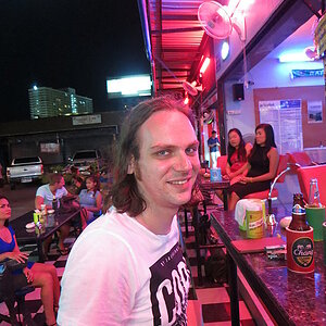 2014-08-23 Smurf Bar