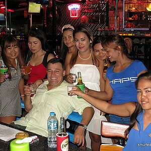 2014-08-24  Smurf Bar