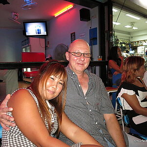 2014-08-24  Smurf Bar