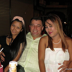 2014-08-24  Smurf Bar