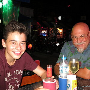 2014-08-25  Smurf Bar