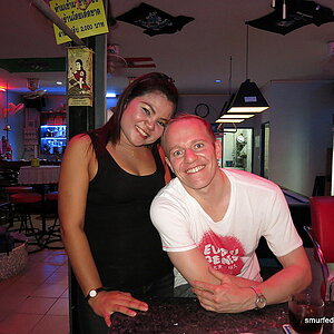 2014-08-26  Smurf Bar