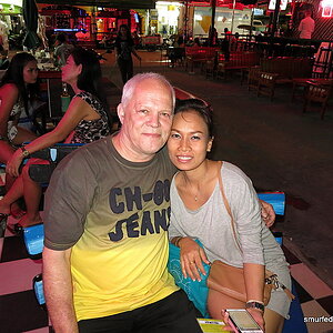 2014-08-27  Smurf Bar