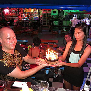 2014-08-28  Smurf Bar