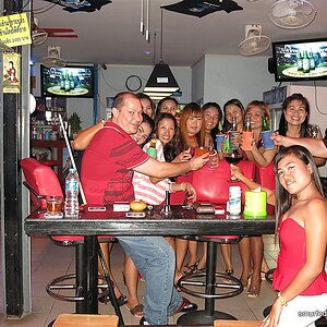 2014-08-27  Smurf Bar