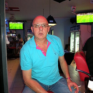 2014-09-03  Smurf Bar