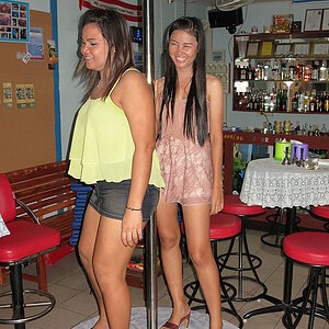 2014-09-04  Smurf Bar