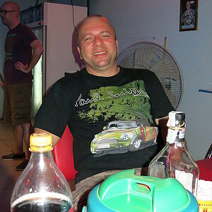 2014-09-04  Smurf Bar