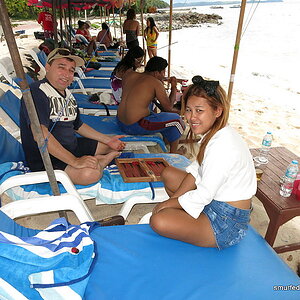 2014-09-06  Smurf Bar